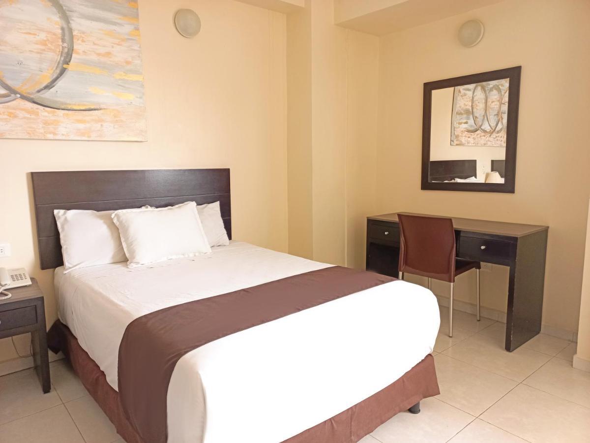 Hotel Villa Margaritas วิลลาเฮอโมซา ภายนอก รูปภาพ