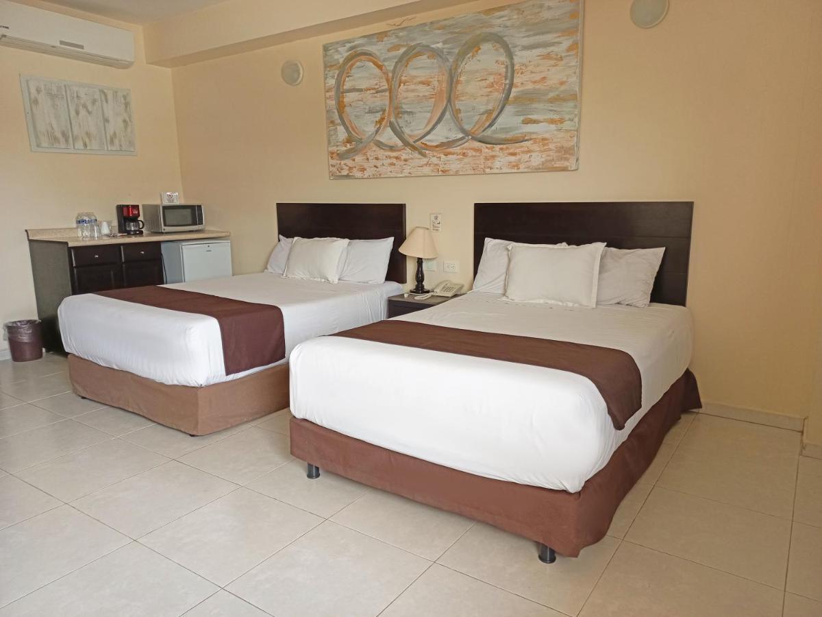 Hotel Villa Margaritas วิลลาเฮอโมซา ภายนอก รูปภาพ