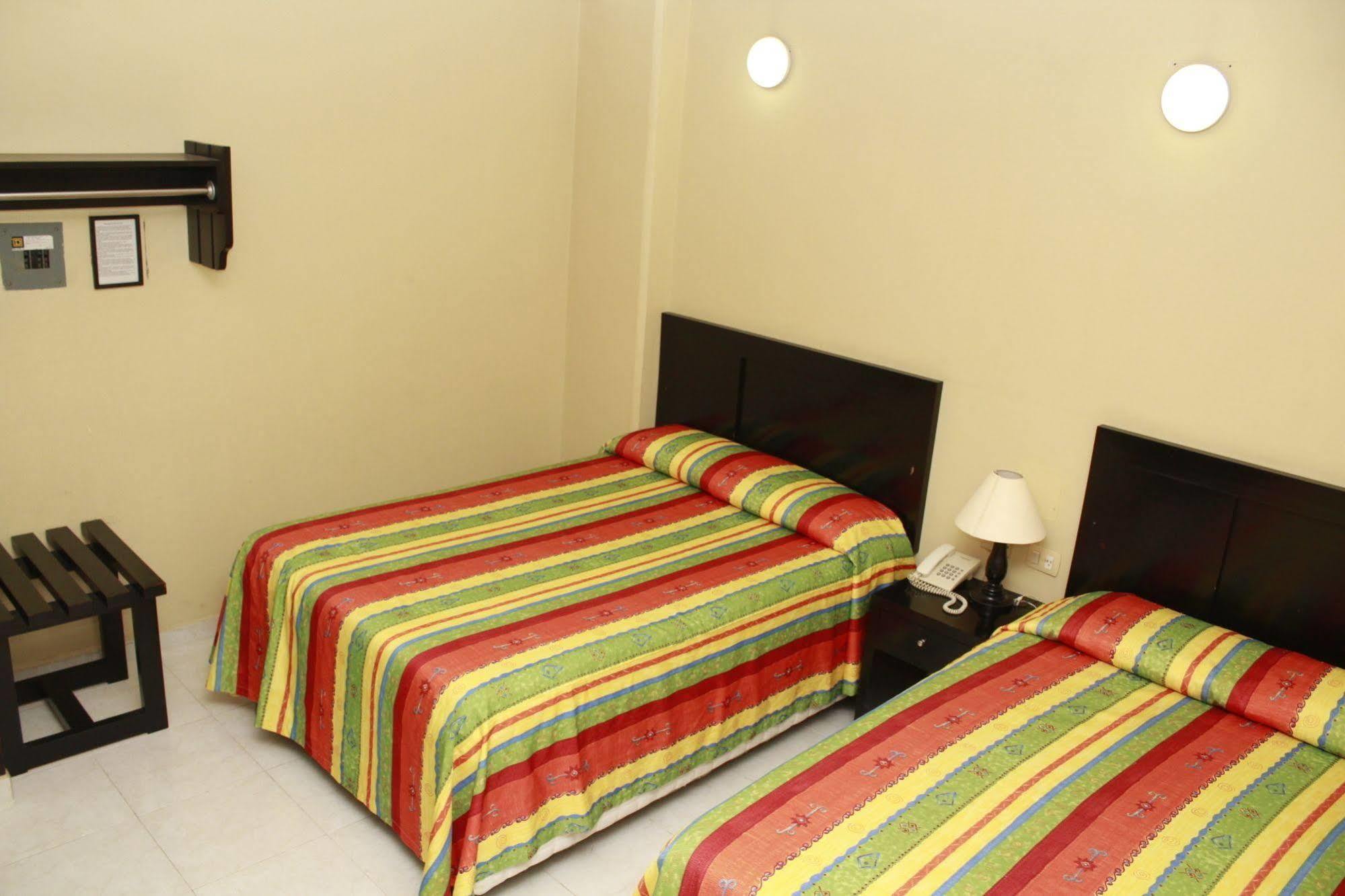 Hotel Villa Margaritas วิลลาเฮอโมซา ภายนอก รูปภาพ
